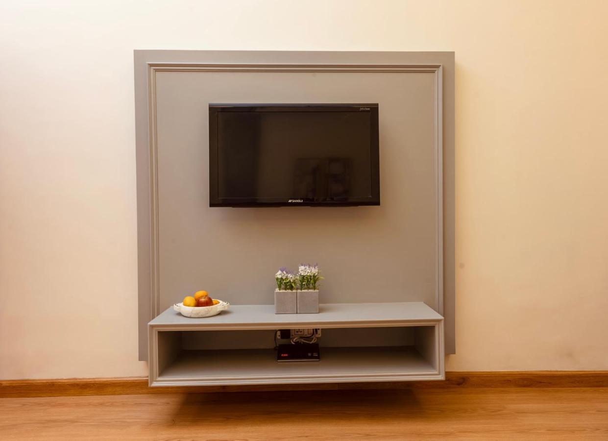 Silver Leaf Apartments Αμριτσάρ Εξωτερικό φωτογραφία