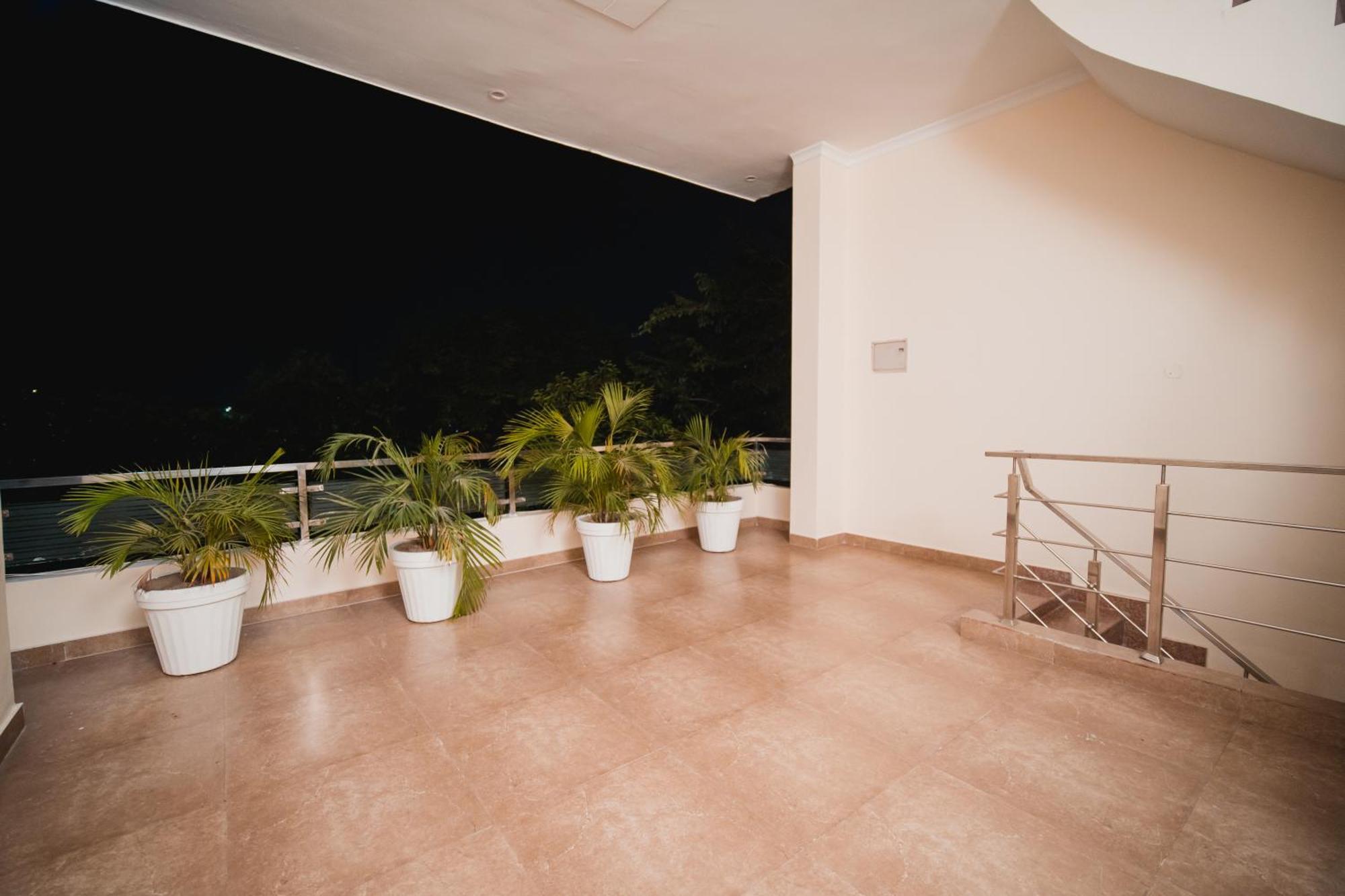 Silver Leaf Apartments Αμριτσάρ Εξωτερικό φωτογραφία
